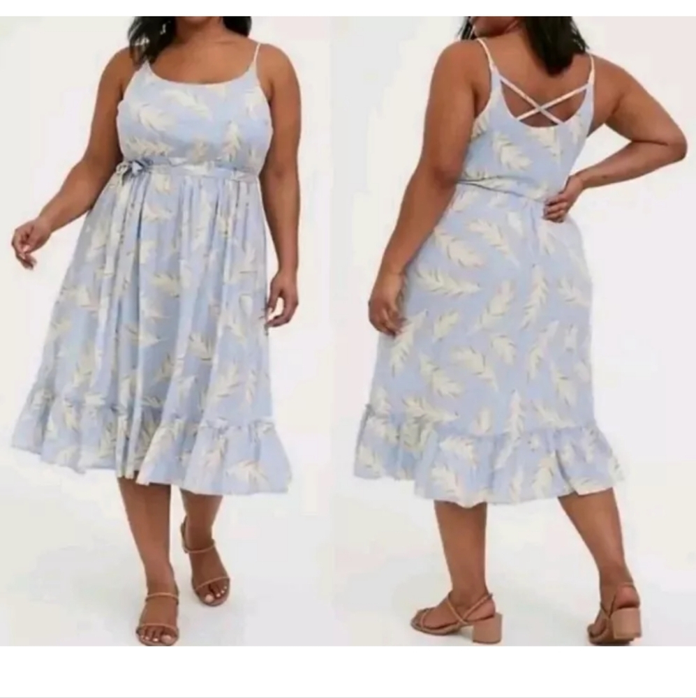 Torrid Midi Dress Woman Plus 4X Challis Shirred Blue Feathers Fairy Whimiscal